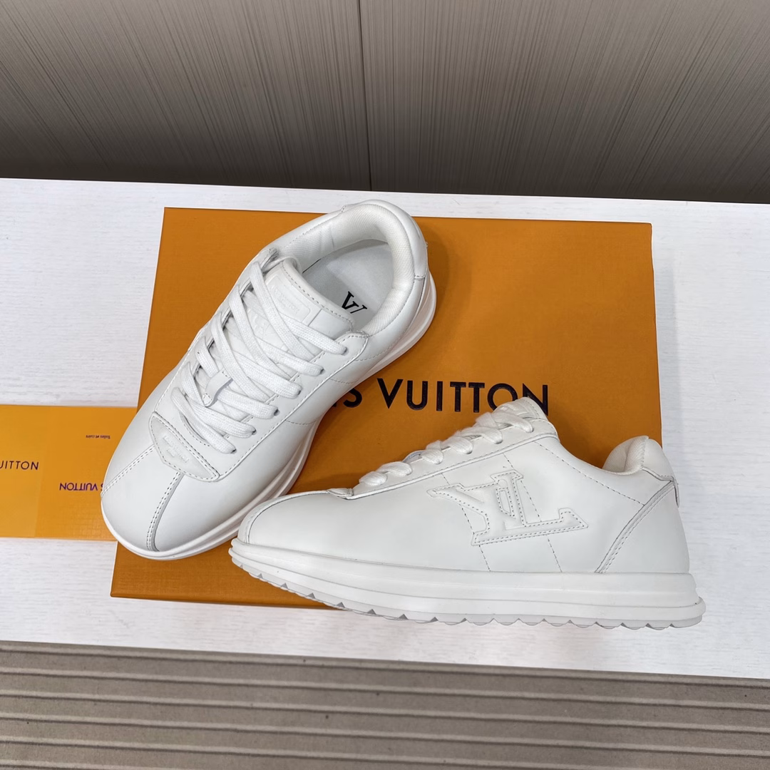 The new Louis Vuitton 25ss sneakers are cute and adorableThe 