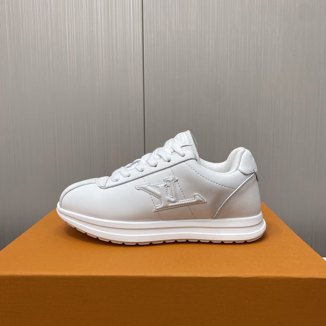 The new Louis Vuitton 25ss sneakers are cute and adorableThe 