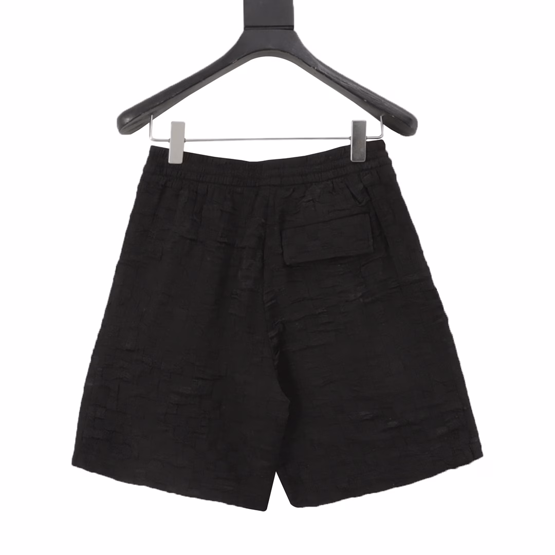 LOUIS VUITTON LV checkered jacquard suit shortsGenuine purchase, custom-made LV checkered bubble texture fabric, silk and cotton blended lining fabric, custom-made fabric, positioning cutting bed, custom-made accessories, well-fitting silhouette
