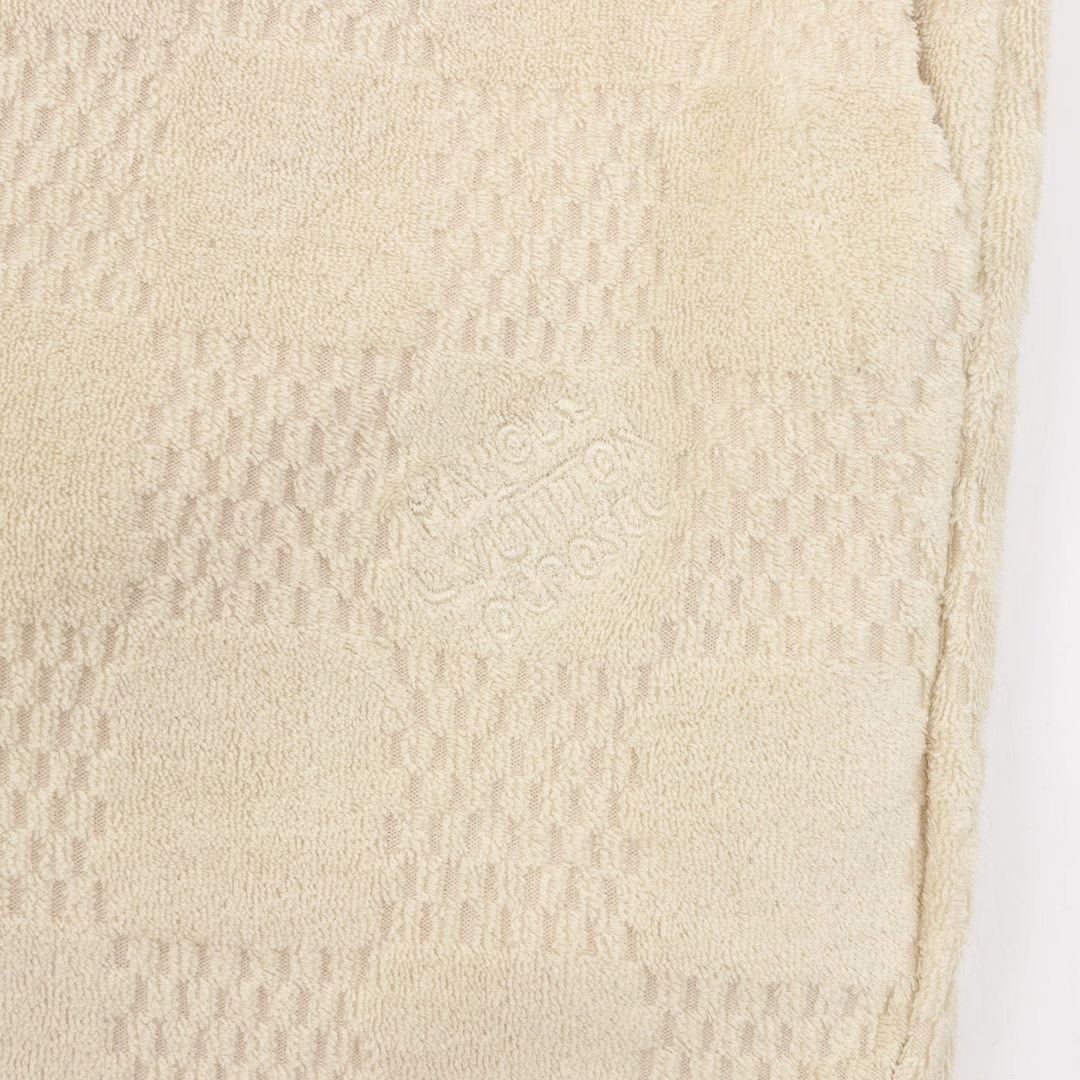 LOUIS VUITTON LV checkered drawstring looped fabric shortsGenuine purchase, custom-made LV checkered all-cotton towel jacquard fabric, imported embroidery, custom-made fabric, positioning cutting bed, custom-made accessories, loose fit