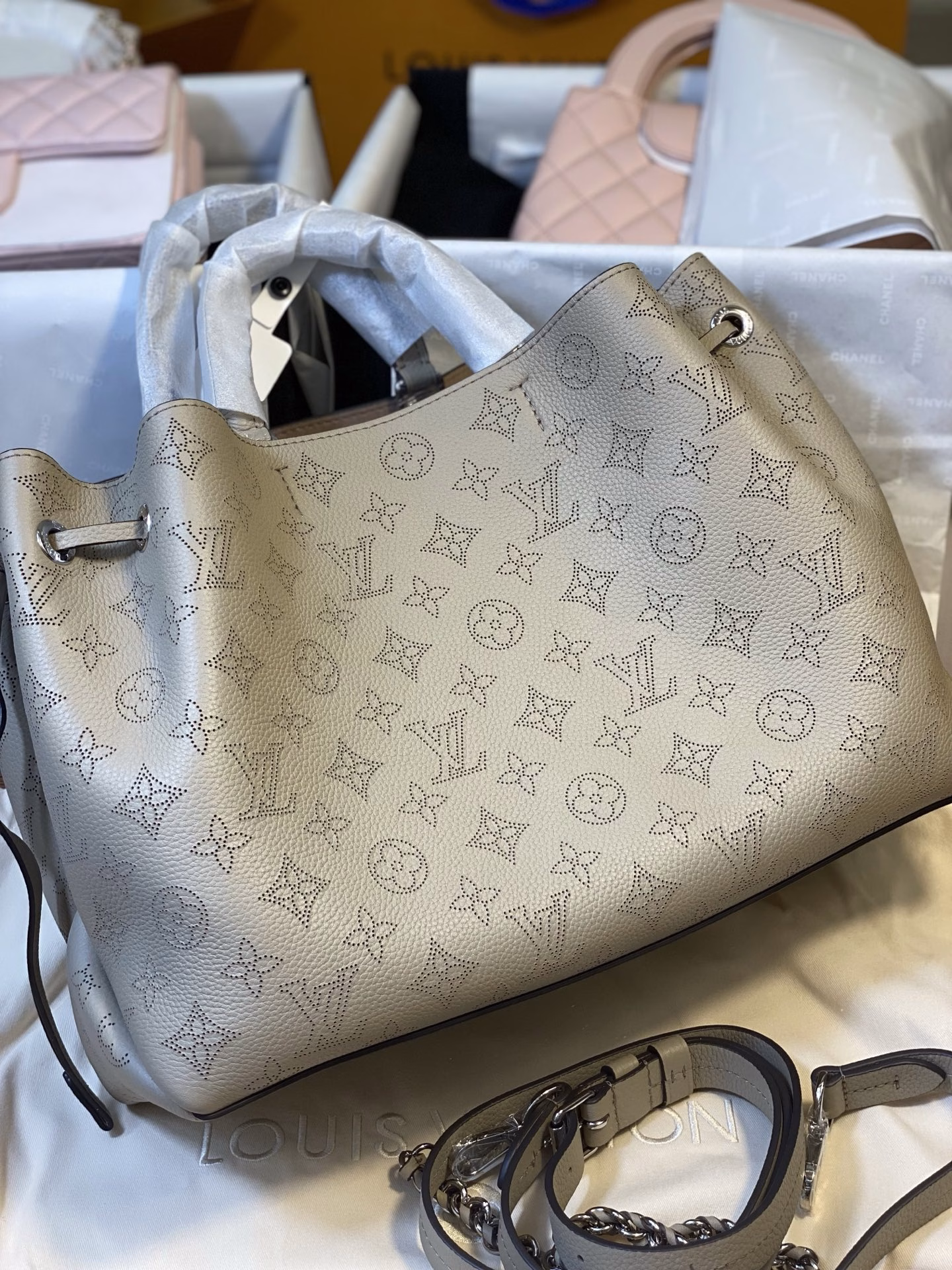 Real delivery photos, LV hollowed-out vegetable basket