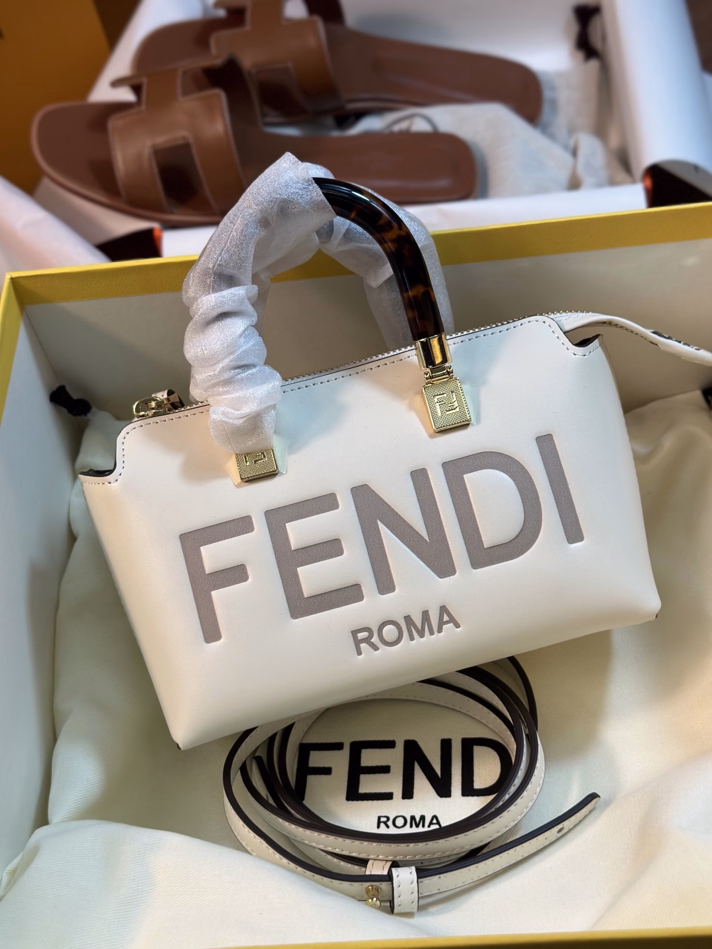 Real delivery photos, FD pillow bag