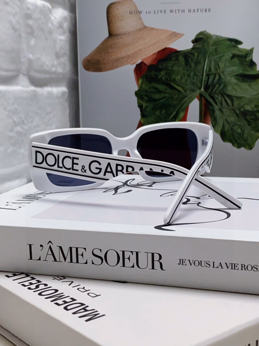 Dolce & Gabbana 2025 new high-end sunglasses for women UV protection ins internet celebrity street shooting personality square frame polarized sunglasses