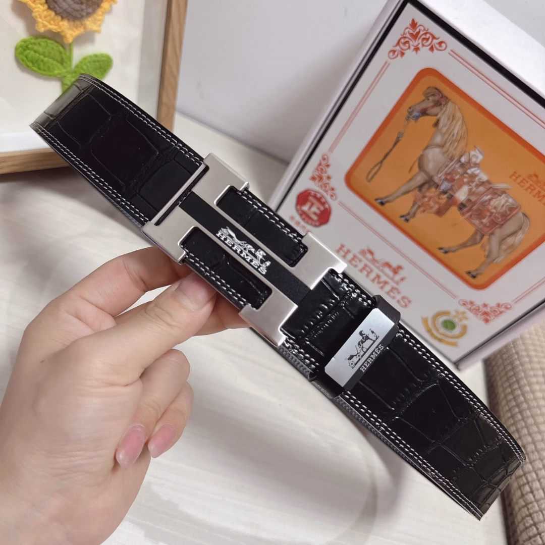 Hermès 💕Original P160Material: Original cowhide belt 100% first-layer cowhide belt✨Guaranteed genuine leather, 24K pure steel buckle, original quality, fine workmanship, fashionable brand, first choice for gifting or personal use