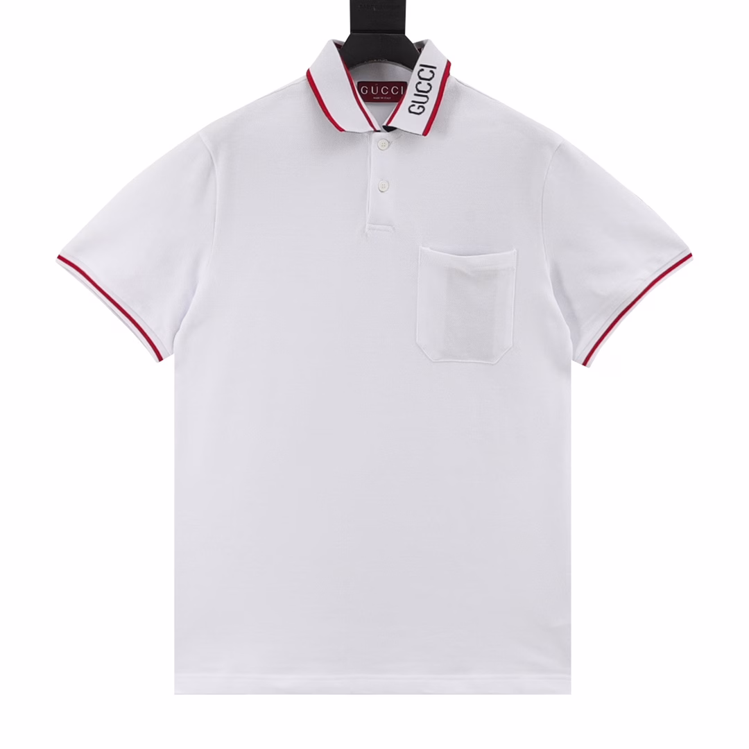 Gucci Neckline Ribbon Letter Short Sleeve PoloOriginal custom 200g cotton red fabric, thread dyed original. Inspired by the classic letter series. The cursive pattern design reinterprets the classic logo. The chest is decorated with a contrasting logo patch. The imported machine tatami embroidery technology makes the letter logo present a delicate and exquisite effect, enhancing the decorativeness. The designed letter logo is embroidered on the patch using an embroidery machine. Unisex style