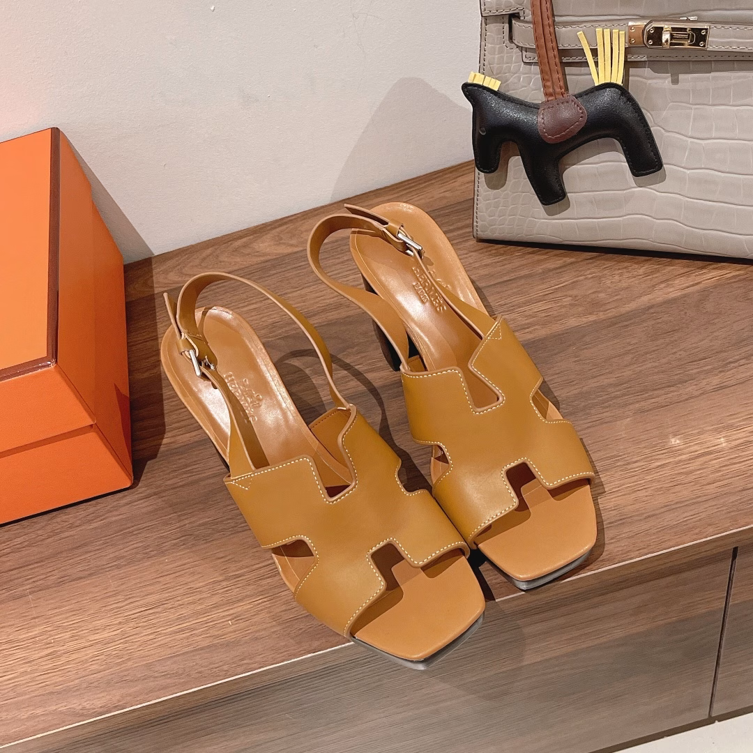 Hermes sandalsFashionable and versatile, super comfortable, every detail is perfect