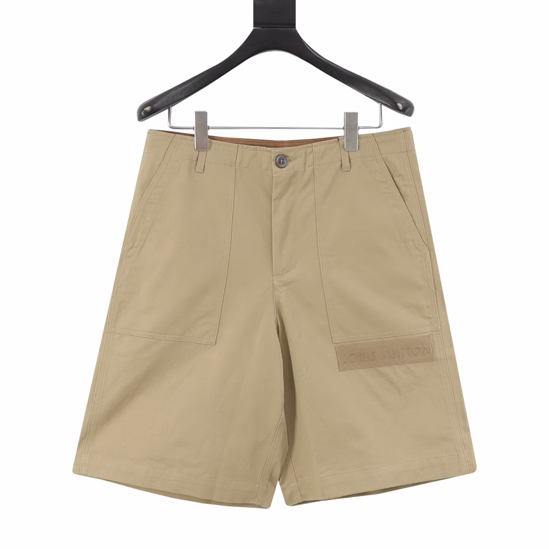 LOUIS VUITTON LV pocket patch LOGO cotton work shortsAuthentic purchase, custom-dyed twill 100% fine cotton fabric 270g, custom waist lining, fabric fermentation washing, template embroidery, custom ribbon embossing, accessories, fitted version
