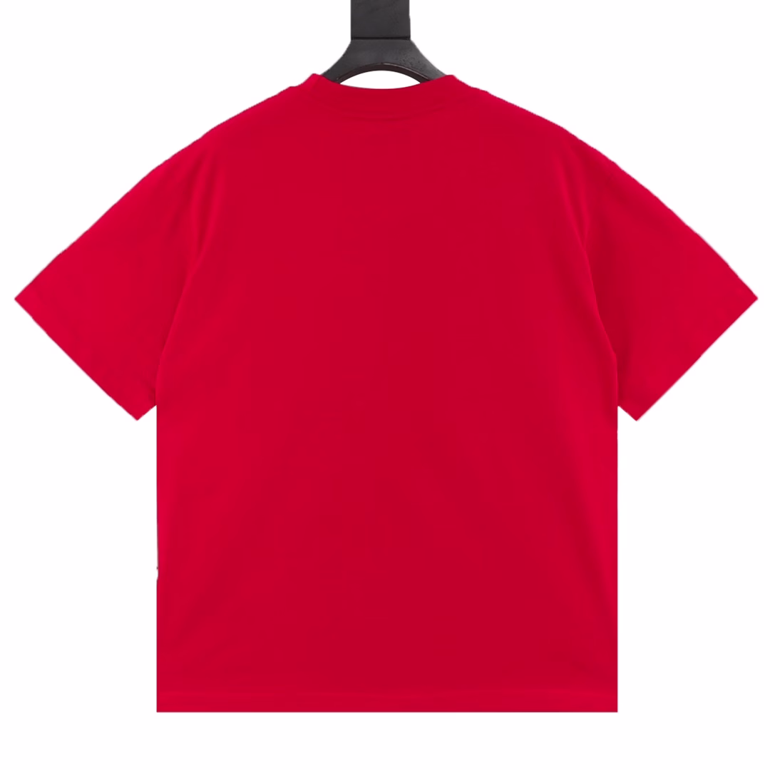 Balenciaga Puma co-branded round neck short-sleeved T-shirtUsing thick plate skin-feel printing technology, washed and aged technology, pure cotton soft fabric, color-matching fixed dyeing fabric, ultra-fine flat mesh technology, full of fashion sense, fixed dyeing pure cotton fabric, OS version, three complete labels, same style for men and women