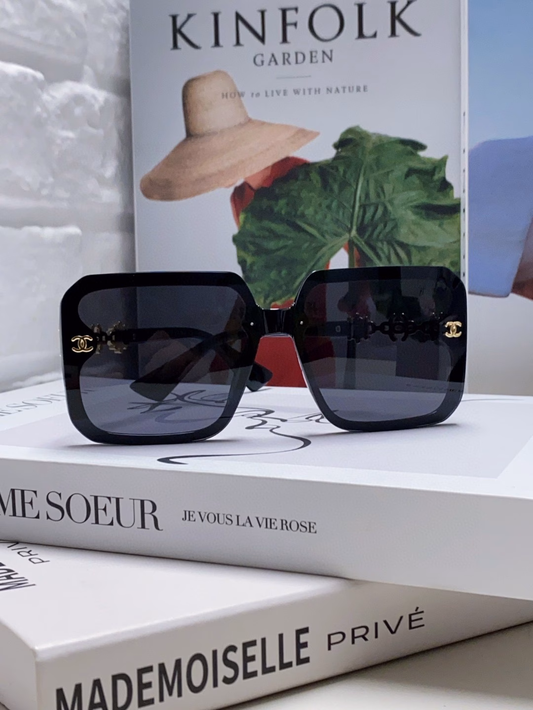 Chanel 2025 new sunglasses polarized sunglasses for women all-match driving travel anti-ultraviolet face small glasses trendy unisex