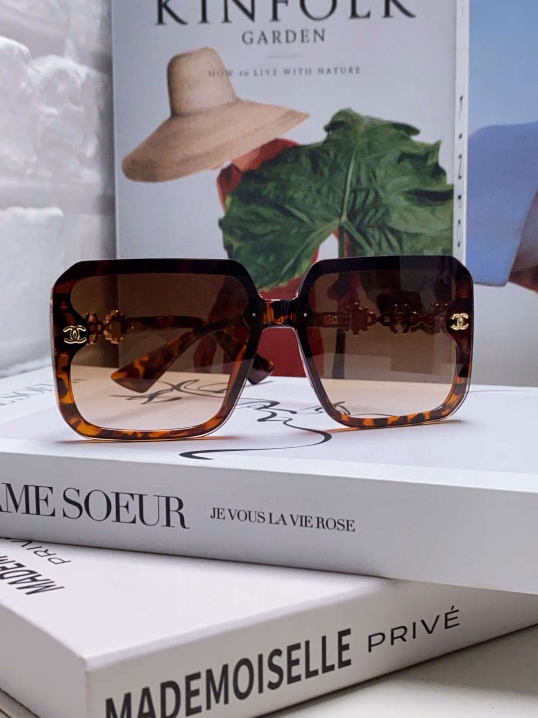 Chanel 2025 new sunglasses polarized sunglasses for women all-match driving travel anti-ultraviolet face small glasses trendy unisex