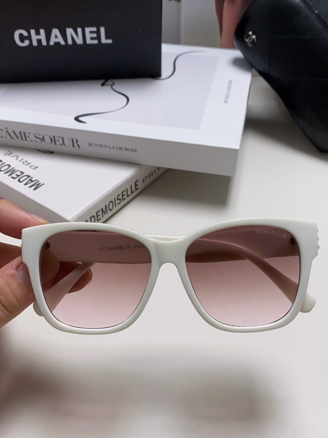 Chanel pearl sunglasses for women new double C polarized star bare face sunglasses fashion hit