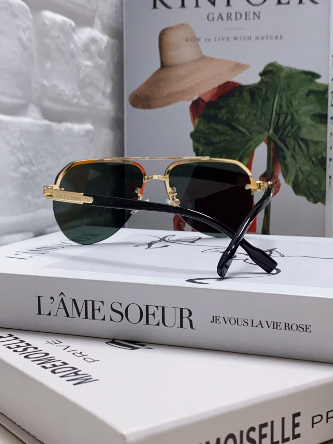 Louis Vuitton 2024 Metal Oval Half-Frame Sunglasses Unisex Sunglasses Aviator Style Anti-UV